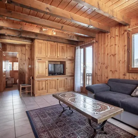 La Caleche * לה צומאז